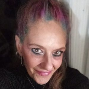 Meet your Posher, Lacey